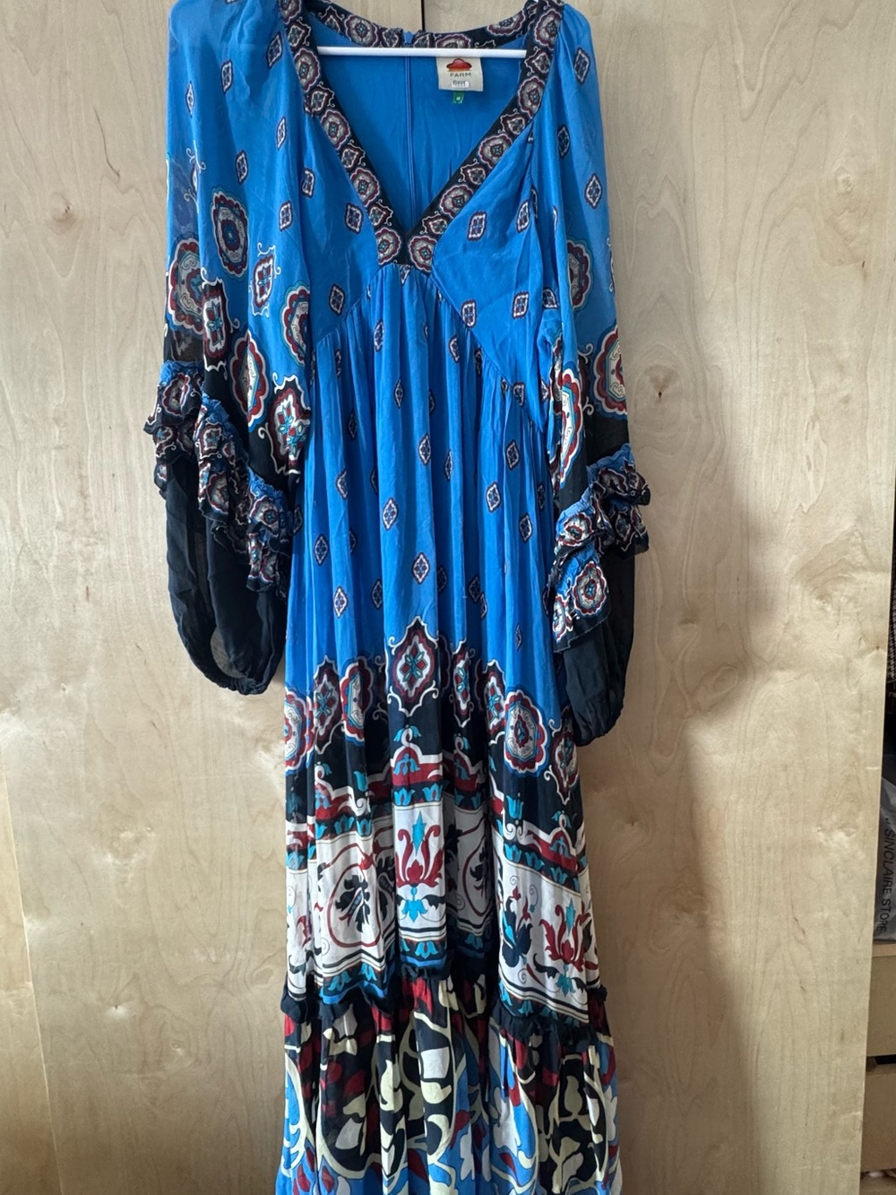 FARM Rio Blue Printed High-Low Maxi Dress - Picture 8 of 8